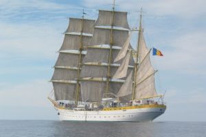 Istoria Marinei Militare Romane: 50 de ani de cand Nava-scoala Mircea traversa Oceanul Atlantic pentru a participa la Bicentenarul Independentei SUA