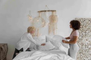 Somn mai bun fără să schimbi salteaua: cum te ajută un topper să‑ţi optimizezi confortul