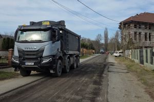 Noi şantiere deschise la Caransebeş. Alte nouă străzi intră în reabilitare!