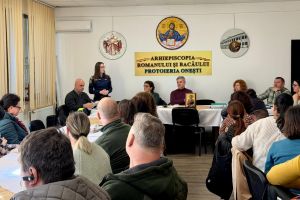 Bacău: Aproximativ 400 de asistenţi maternali informaţi de poliţişti cu privire la prevenirea violenţei domestice