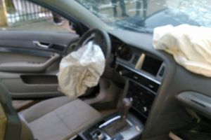 Accident cu maşina primarului! Autoturismul unui botoşănean, implicat într-o tamponare cu maşina unei primării