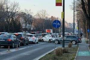 FOTO: Atentie, soferi! Trafic ingreunat pe bulevardul Alexandru Lapusneanu din Constanta