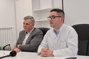 VIDEO Alcoolismul şi sărăcia, o capcană fără ieşire. Medic de la Spitalul Botoşani: Este o problemă acută! La noi, pe gardă, la majoritatea pacienţilor