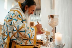 Programul liturgic al IPS Teodosie, arhiepiscopul Tomisului, in perioada 5 - 8 martie 2026