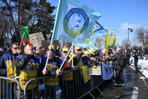 Examenele Nationale in pericol: dascălii ameninţă cu boicotarea