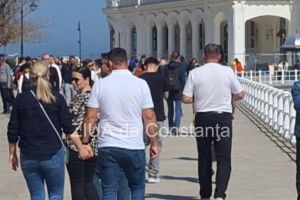 De ce isi amana oamenii din Constanta fericirea timp de 9 luni pe an? 