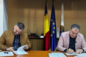 Investiţie majoră în şcolile din Piteşti. Contracte de peste 16 milioane de lei