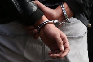 Scandal la un magazin din Urecheşti. Un bărbat a fost reţinut după ce ar fi agresat doi clienţi