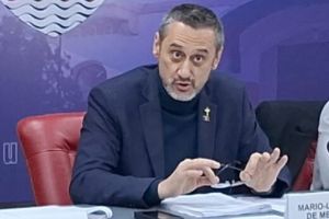 Abuzurile primarului Slatinei pică, unul câte unul, în instanţă. O tânără concediată ilegal câştigă procesul cu De Mezzo