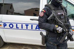 Percheziţii într-un dosar de evaziune fiscală şi delapidare în Bihor: fraudă cu TVA de 3,1 milioane lei şi peste 24 milioane retraşi din conturile unei firme din Oradea