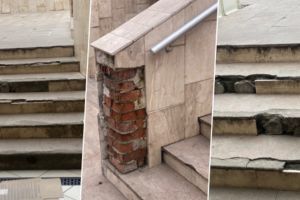 FOTO. Imagine neîngrijită în Piaţa Victoriei. Accesul la toaletele publice s-a degradat vizibil