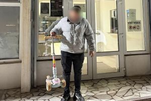 Slobozia: Trotinetă furată de o minoră, recuperată de poliţişti