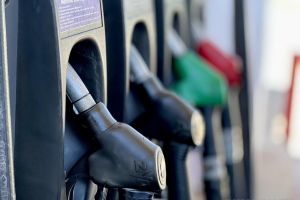 Carburanţii continuă să se scumpească, inclusiv în Oradea: a treia zi de creştere a preţurilor la motorină