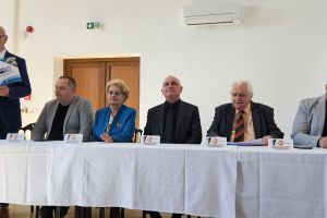 FOTO/VIDEO: Spitalul Orăşenesc Novaci a sărbătorit 100 de ani de activitate