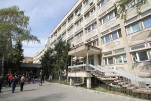 Bătaie de joc la Spitalul Muncipal Clujana. Programările nu funcţionează. Salariile medicilor cresc degeaba