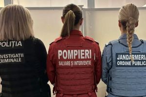 Forţă şi graţie în uniformă! Femeile din Botoşani care au ales cariera de „salvator” sau „om al legii”