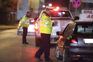 Record de şoferi băuţi la volan în weekend la Sibiu. Alcoolemiile au fost mari