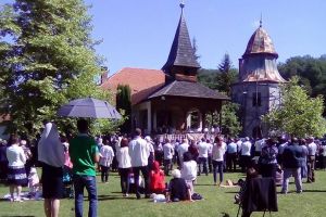 Mănăstirea Dobric şi-a serbat hramul. Slujba, oficiată de Mitropolitul Andrei