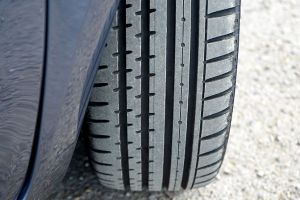 Anvelopele tale pot fi mai scumpe decât crezi – dacă nu ţii cont de sezon şi utilizare