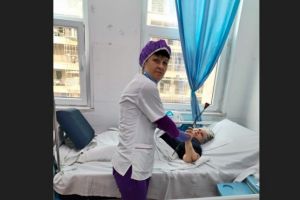 Faptele bune sunt ghioceii dragostei: Campanie umanitara emotionanta in spitalele din Constanta de Martisor, organizata de Arimex Comexim 2000 SRL