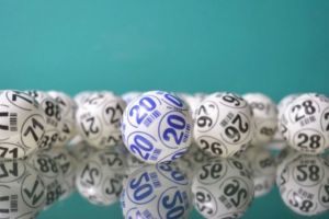 Premii uriase puse in joc la Tragerile Speciale Loto ale Primaverii