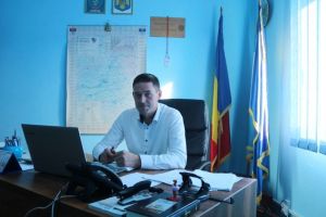 La mulţi ani tuturor femeilor!