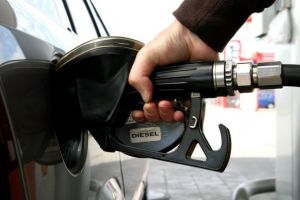 Ministrul Energiei, despre preţul carburanţilor: Este extrem de important pentru noi să nu ajungem la două cifre
