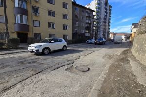 Primăria Reşiţa pregăteşte lucrări pe străzile Făgăraşului şi G.A. Petculescu