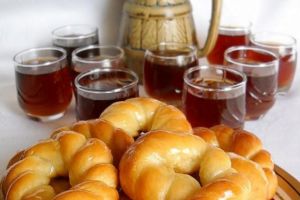 Sărbătoarea celor 40 de Mucenici: De ce se beau 40 de pahare cu vin în această zi