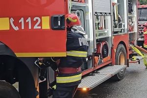 Incendiu la Sadu: arde acoperişul unei case