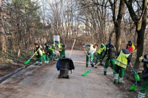 Campanie de Curăţenie de Primăvară 2026 în Braşov: A început salubrizarea etapizată în toate cartierele