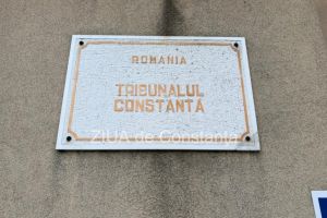 Un barbat suspectat ca ar fi vandut substante psihoactive pentru suma de 10 lei asteapta sentinta Tribunalului Constanta! 