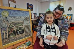 Surpriză emoţionantă de 8 Martie într-un spital din Sibiu. O mamă: „Nu ne aşteptam să fie atât de frumos” / foto video