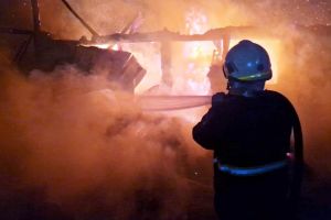 Ultima oră! Femeie găsită carbonizată în propria casă, mistuită de flăcări!