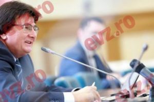 Robu: ”Eu dau ordin (n.r. Poliţiei Locale)”. Ce sancţiune a stabilit primarul pentru USR-iştii care strângeau semnături I VIDEO