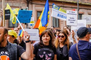 Profesorii din Sibiu boicotează simulările examenelor naţionale: ”Directorii să respecte dreptul celor care au ales să riposteze”