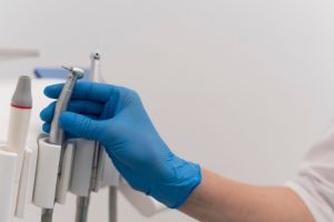 Firma noua de servicii stomatologice, infiintata la Constanta. Iata unde are sediul