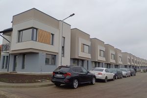 O firmă din Botoşani anunţă construcţia unui nou cartier rezidenţial. Vor fi ridicate 30 de case
