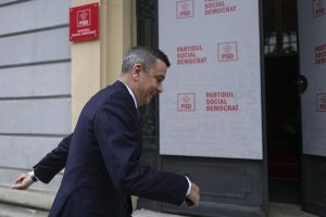 Nesăbuiţi într-o lume în flăcări