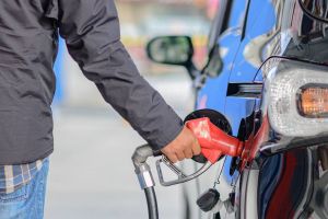 Carburanţii în judeţul Bacău: benzina de 98 depăşeşte 9,10 lei/litru, motorina premium ajunge la aproape 9,50 lei