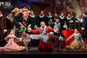 „Rigoletto”, la 175 de ani de la premiera mondială,  în două reprezentaţii, la sfârşitul săptămânii, pe scena Operei Braşov