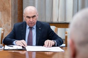 A fost publicat proiectul de buget. În premieră, PIB va depăşi 500 miliarde de euro, deficitul este estimat la 6,2%