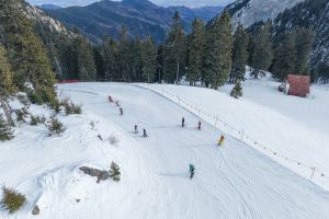 Schi mai ieftin în Poiana Braşov, din 12 martie!