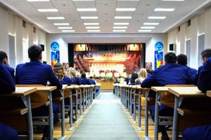 Traseu de pregătire sportivă pentru tinerii din Alba care vor să devină poliţişti: Cum se pot înscrie 