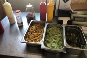 Choisc din incinta Liceului Energetic din Constanta controlat de CJPC Constanta. Ce au depistat comisarii 