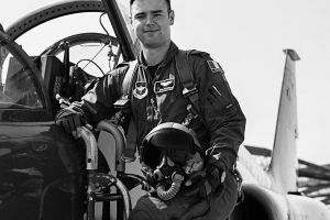 Dramă fără margini. Octavian, pilot militar, a murit la doar 30 de ani