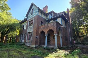 Două clădiri emblematice din Reşiţa, propuse să devină muzeu