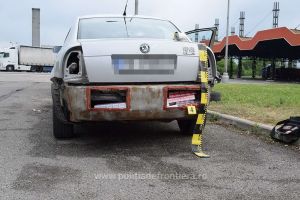 Peste 1.200 de pachete de ţigări de contrabandă, descoperite la frontiera Borş