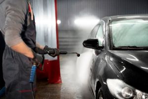 ​O spalatorie auto self-service si put forat, proiectate pe strada I.L. Caragiale din Constanta. Cine se afla in spatele proiectului