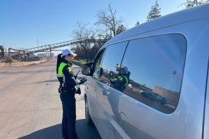 FOTO+VIDEO: IPJ Constanta a desfasurat o actiune cu forte marite in porturi pentru prevenirea infractiunilor si controlul traficului